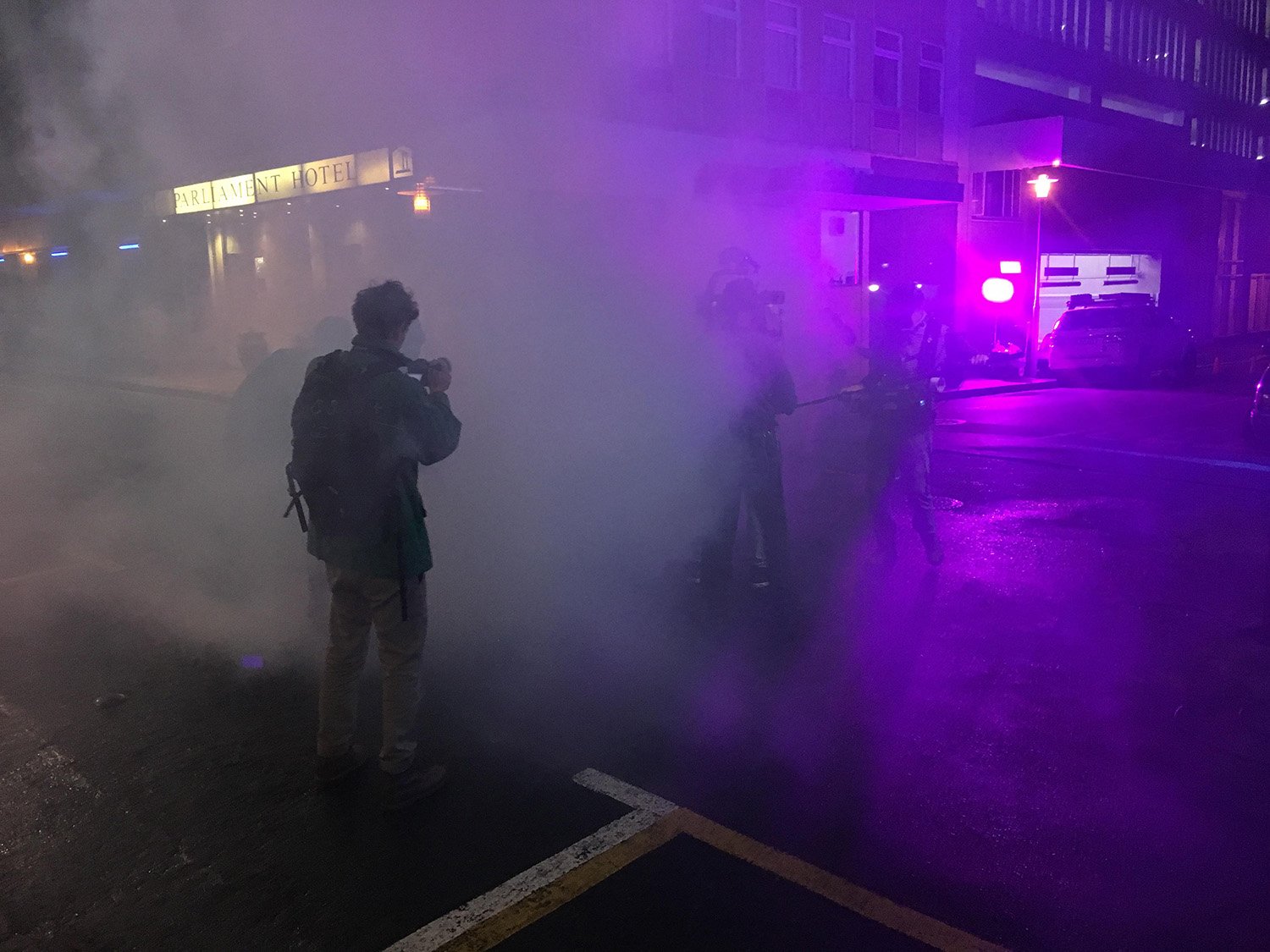 Van Hunks Portable Thermal Smoke Machine | Gravitron